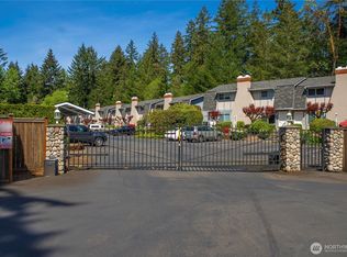 8309 Cirque Dr W UNIT 4, University Place, WA