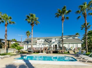 131 W White Ave #C, Port Aransas, TX 78373
