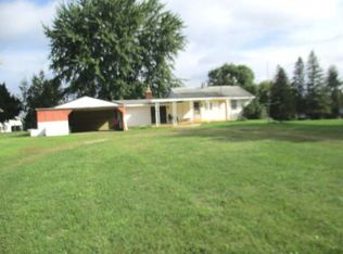 742 S Scott Dr, Farwell, MI 48622
