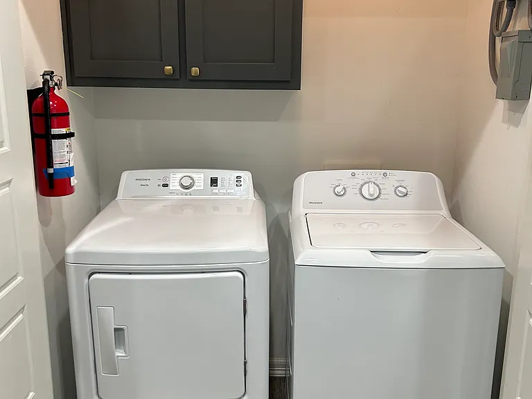 5801 Nightingale Ave #3 — Photo 6