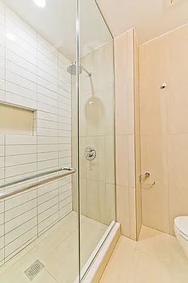 Rented by REAL New York | media 18