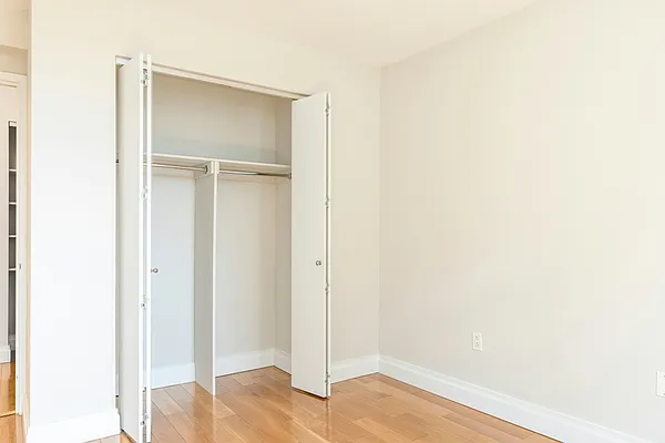 Rented by Bozzuto Management | media 7
