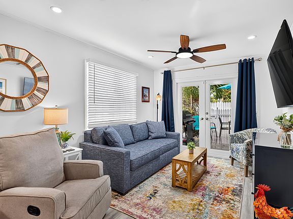 2nd image of 620 Thomas St APT 175