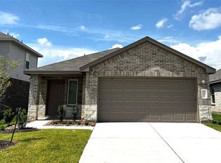 5711 Vintage Oakmont Dr, Spring, TX 77373