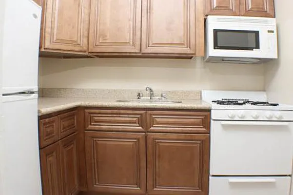 Sold by Fillmore | media 7