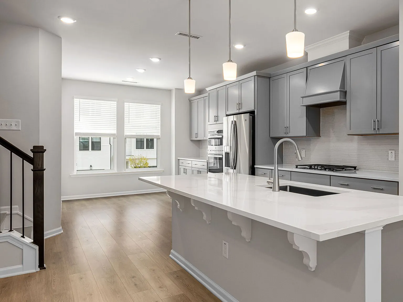 Abode Kerr Ridge — Photo 3
