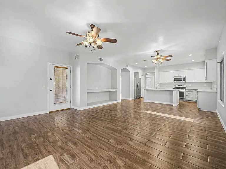 17446 W Yavapai St — Photo 41