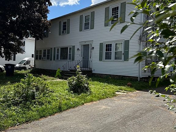2nd image of 15 Liberty St
