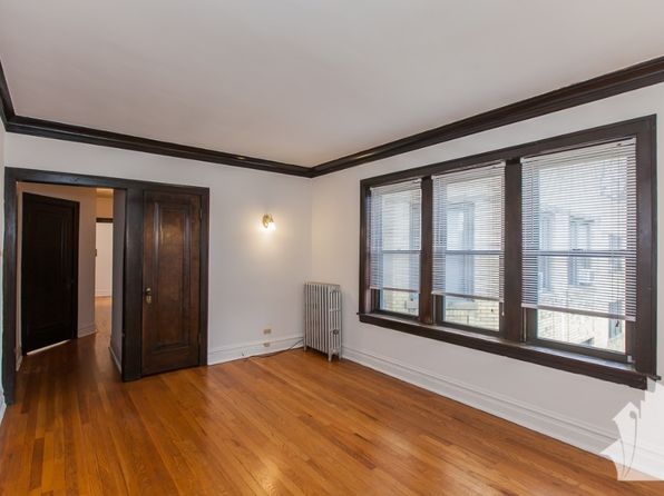 1909 W Larchmont Ave #102R