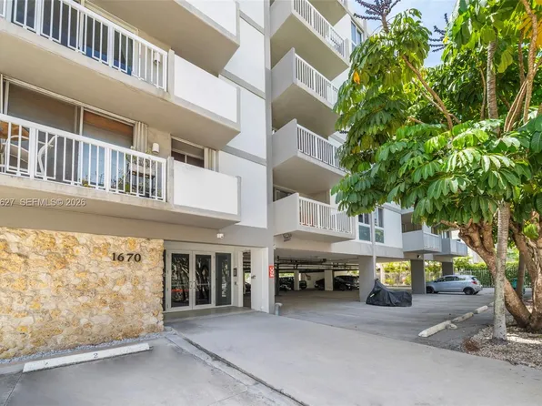 1670 Bay Rd APT 4B, Miami Beach, FL 33139