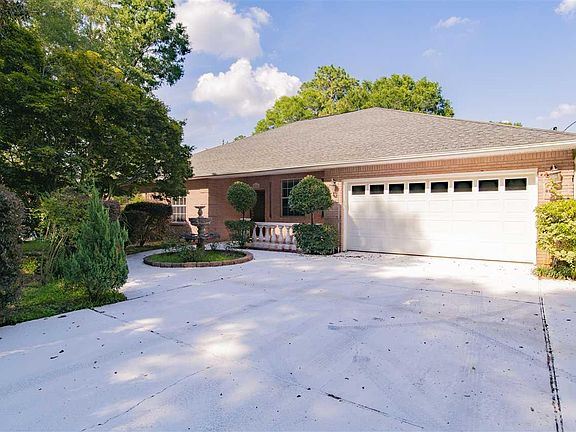 2nd image of 5204 Crystal Creek Dr