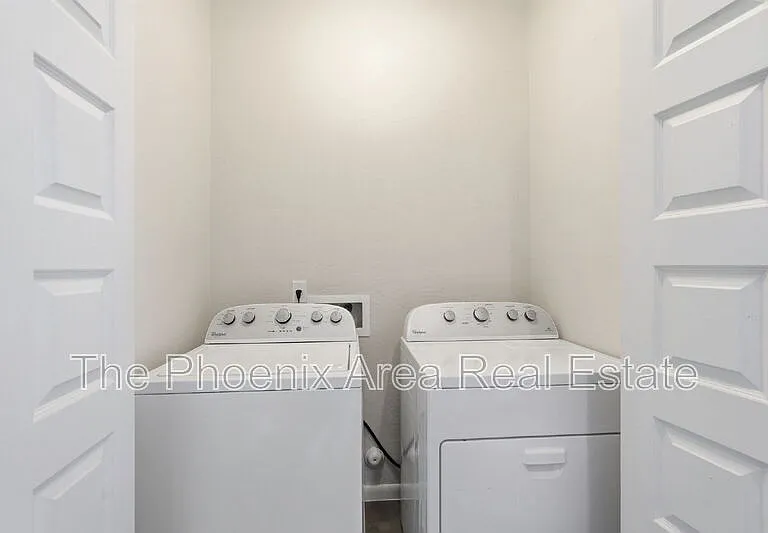 2090 S Dorsey Ln #1048 — Photo 31