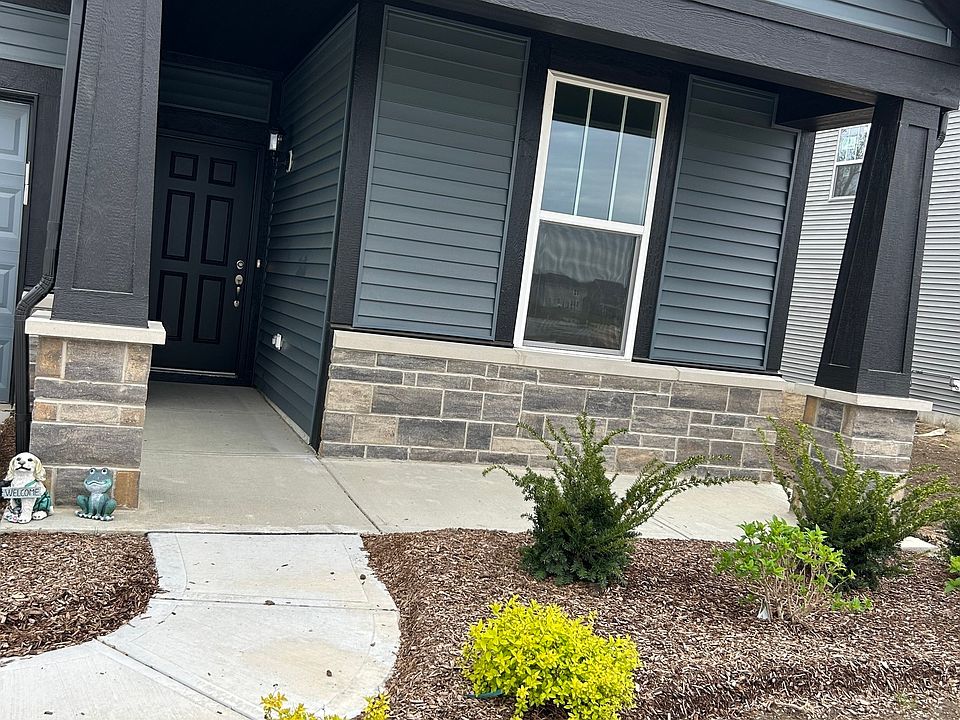 2nd image of 6833 Seabiscuit Rd