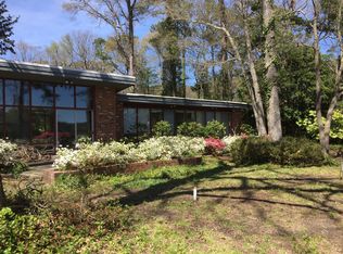 2068 Hunters Trl, Norfolk, VA 23518