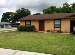 8261 SW 7th Ct, Pompano Beach, FL 33068
