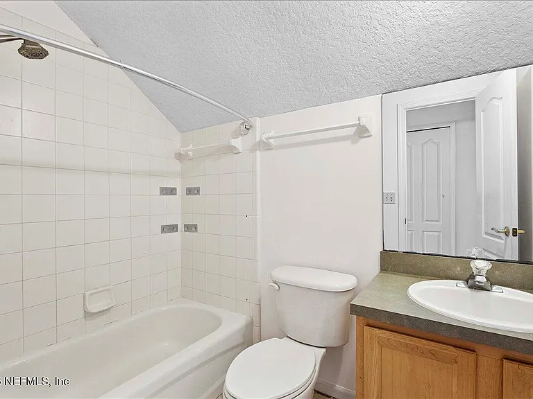 8871 Canopy Oaks Dr — Photo 35
