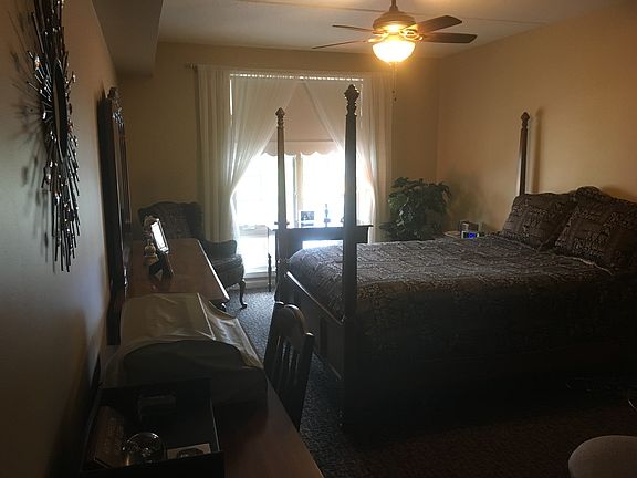 4th image of 7041 W Touhy Ave APT 201