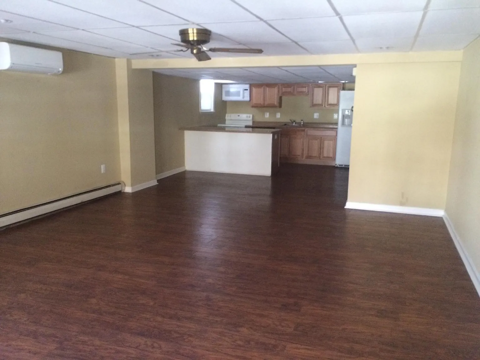 1 bed, 800 sqft, $1,600 — Photo 4