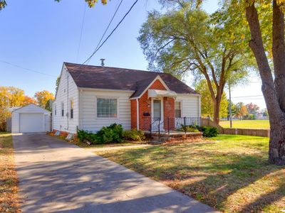 2301 50th St, Des Moines, IA, 50310