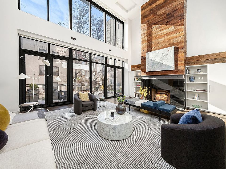 1st image of 416 W 51st St #1