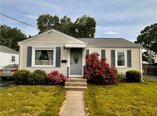 100 Benedict St, Pawtucket, RI 02861