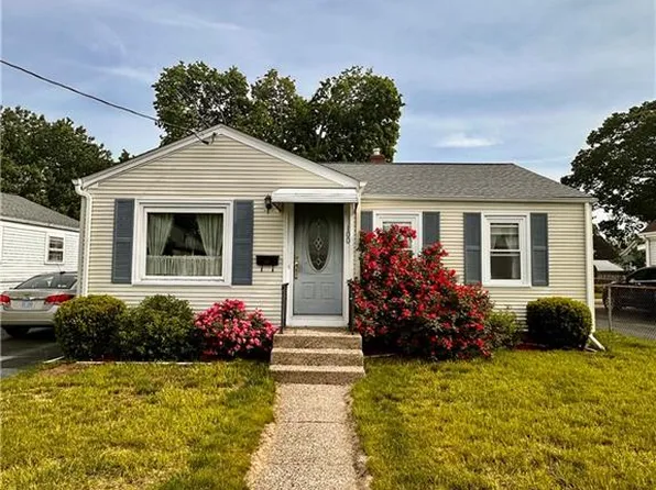 100 Benedict St, Pawtucket, RI 02861