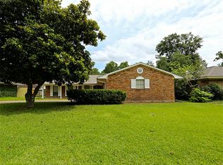 9523 Carousel Ln, Houston, TX 77080