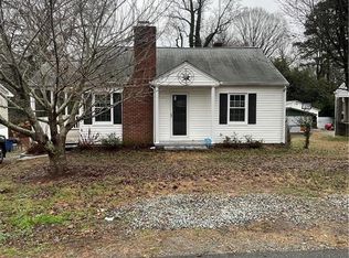 20 Garland St, Winston Salem, NC 27127