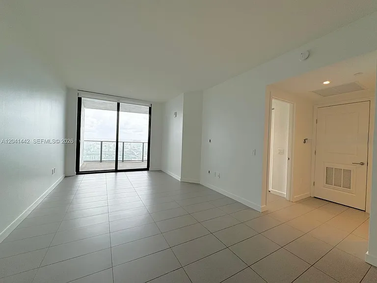 1600 NE 1st Ave #3205 — Photo 8