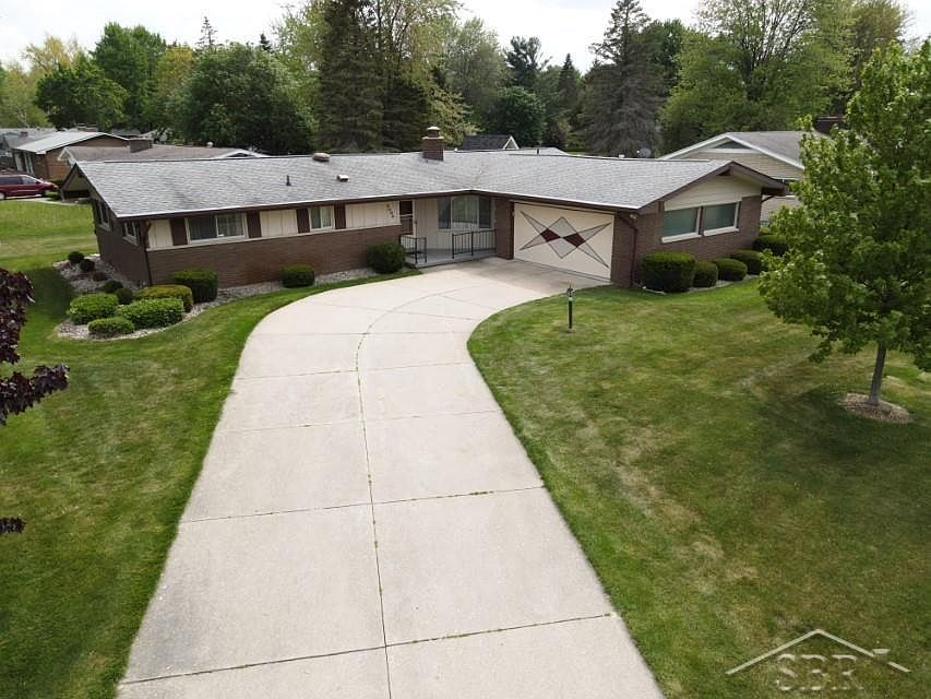 1st image of 5085 Cardington Dr