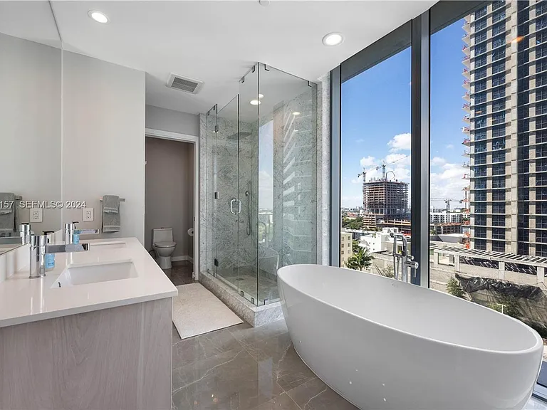 480 NE 31st St #1207 — Photo 15