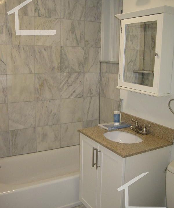 2nd image of 8 Vinal St #2U