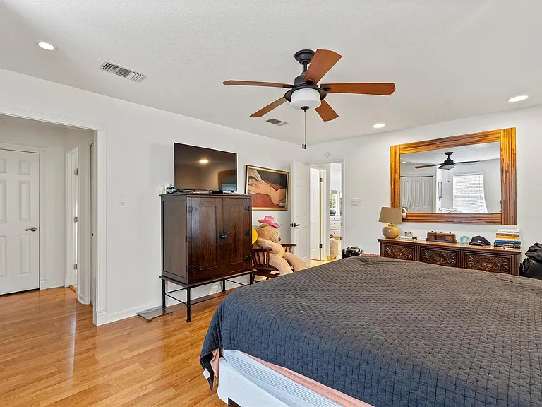 15101 Mettle Dr — Photo 11
