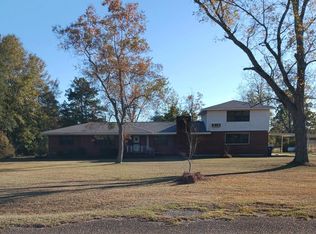 450 Meadows Rd, Ashford, AL 36312