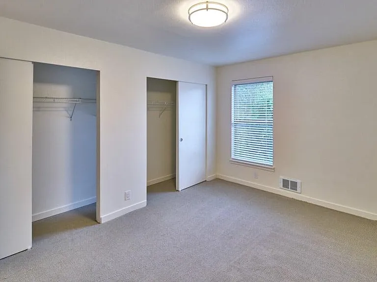 Standard Bellevue — Photo 12