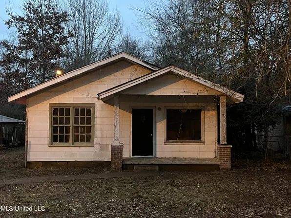 312 Cisne Ave, Canton, MS 39046