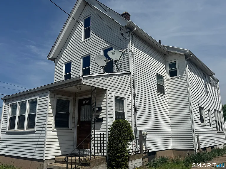 1097 Dixwell Ave — Photo 1