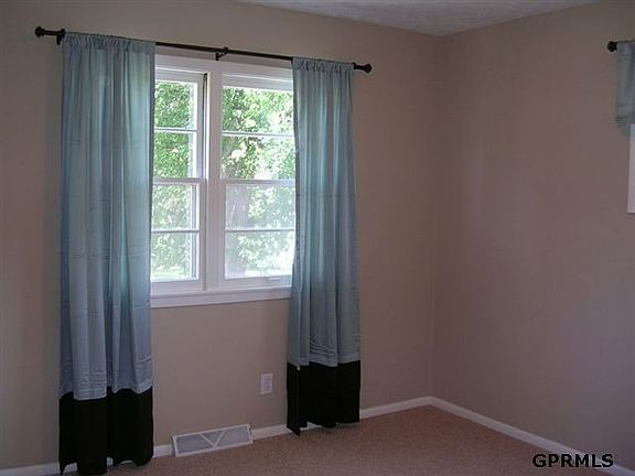 4th image of 8516 Spruce Ct