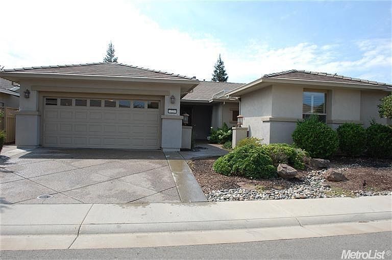 1st image of 1221 Segolily Ln