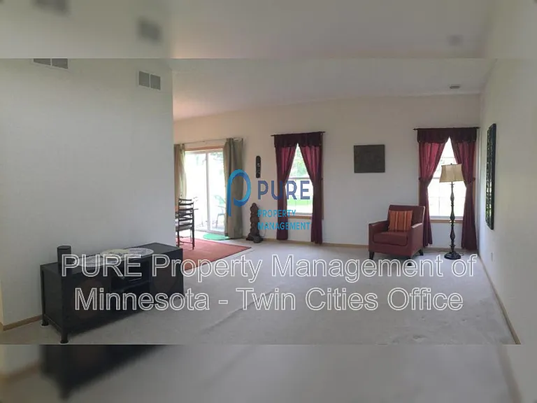 15316 Flower Way — Photo 3