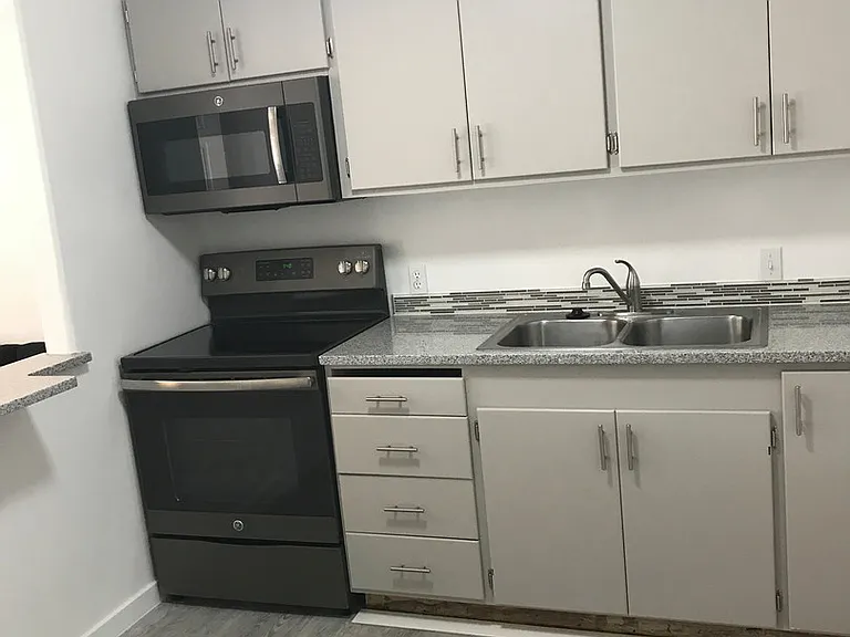 750 W Hwy #1-4 — Photo 3