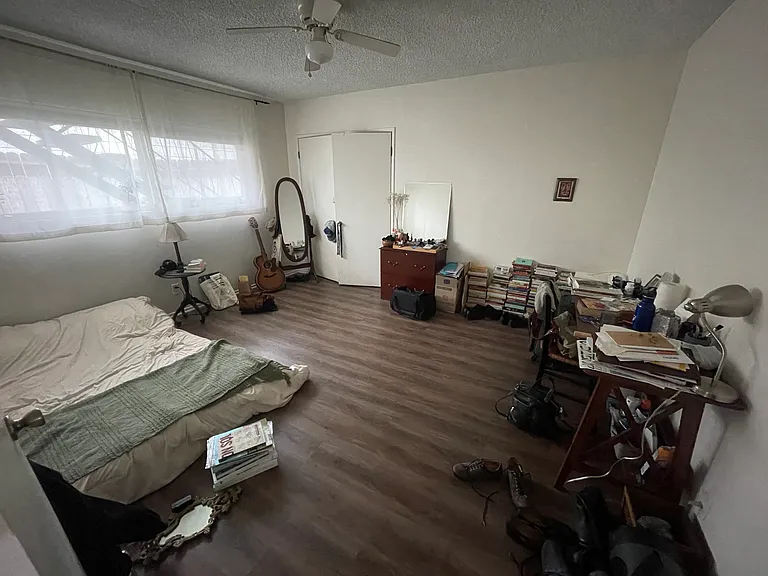760 Termino Ave #2 — Photo 9