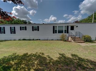 29 Woods Way, North Windham, CT 06256