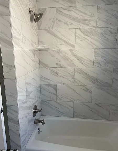 418 Montclair Ave #2 — Photo 8