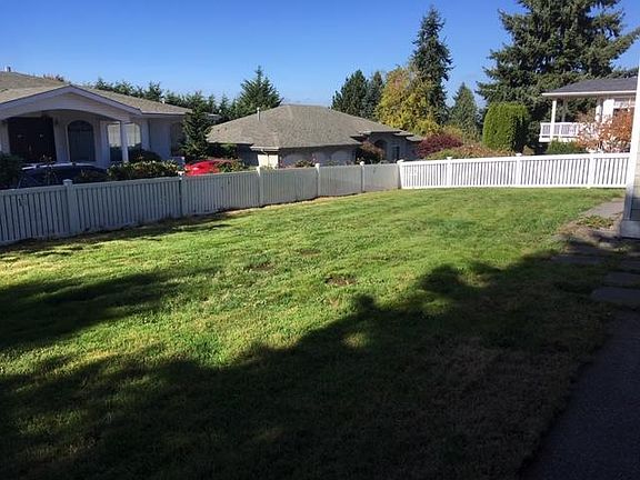 4th image of 5903 111th Pl NE #A