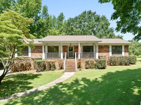 1747 Brookside Rd, Mount Olive, AL 35117