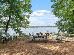 659 Reservoir Rd, Lunenburg, MA 01462