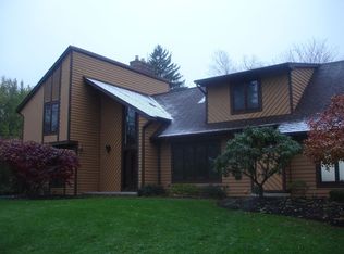 2949 Clover St, Pittsford, NY 14534