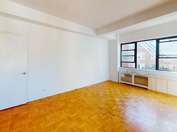 20 Beekman Pl APT 12F