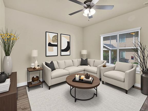 5th image of 3431 S Emily Dr #2